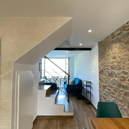La Casa Del Balcon